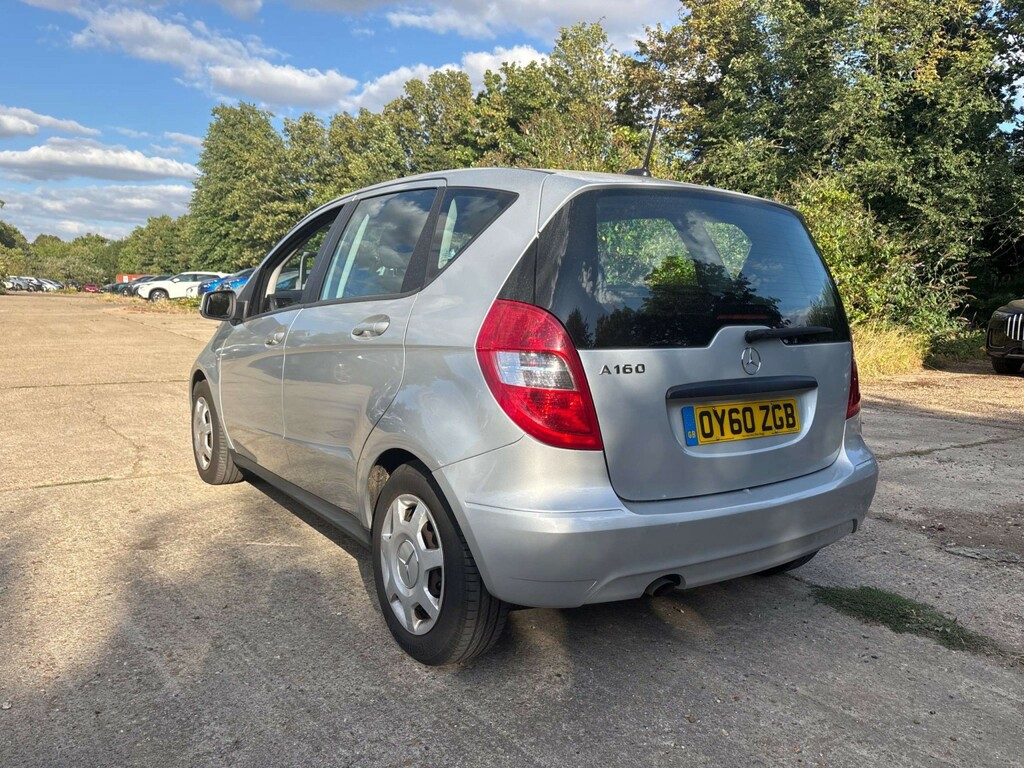 Mercedes-Benz A Class 1.5 A160 Classic Se 2010 Silver #3
