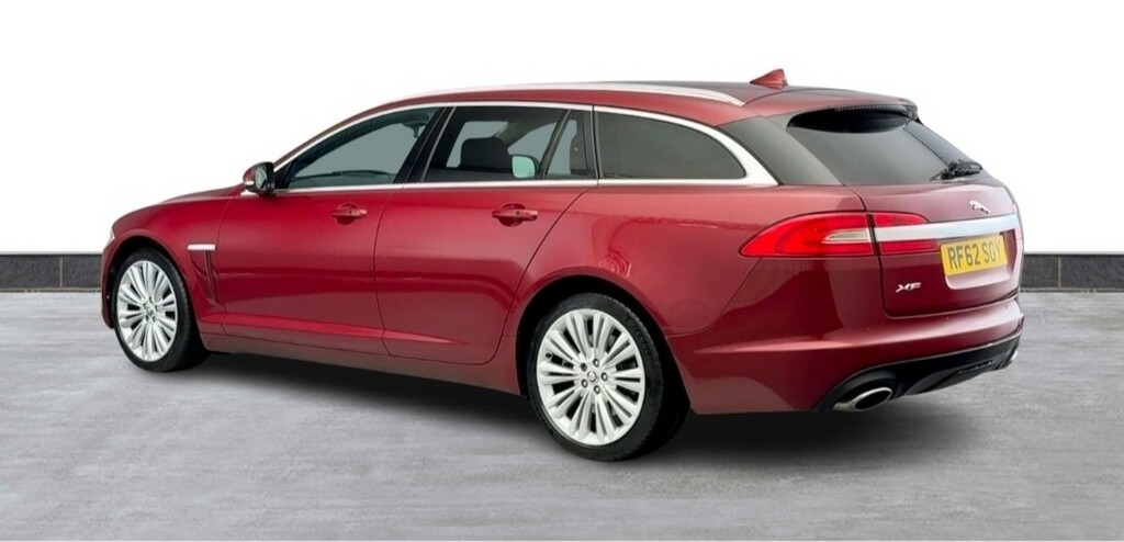 Jaguar XF 3.0 D V6 Portfolio 2013 Red #4