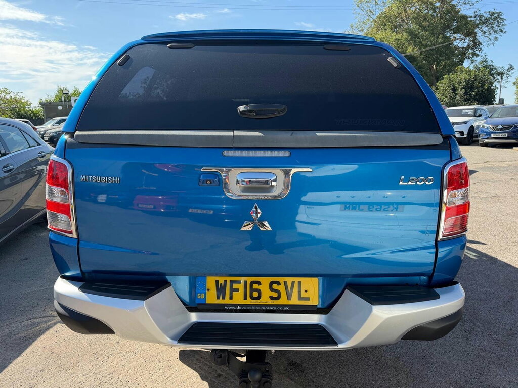Mitsubishi L200 2.4 Di-d Dc Barbarian Pickup Double Cab Blue #6
