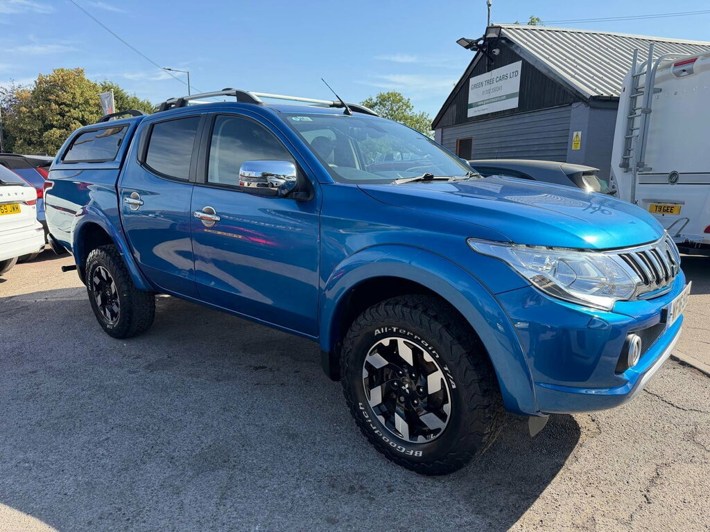 Mitsubishi L200 2.4 Di-d Dc Barbarian Pickup Double Cab Blue #2
