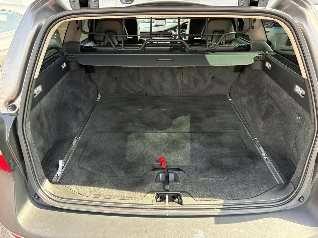 Volvo XC70 Estate 2.4 D5 Se Geartronic Awd Euro 5 20101 Grey #20