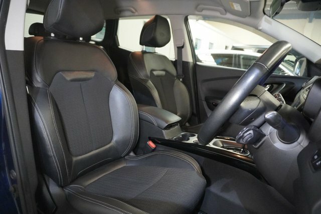 Renault Kadjar Kadjar 1.5 Dci Dynamique Blue #6