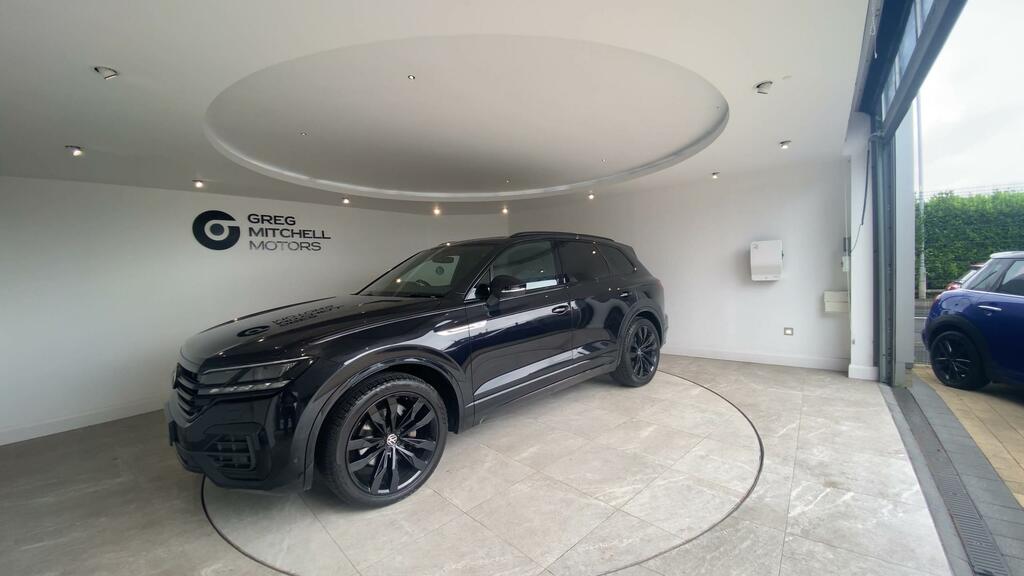 Volkswagen Touareg 3.0 V6 Tdi 4Motion Black Edition Tip ML21FTJ Black #4