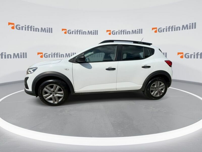 Dacia Sandero 1.0 Tce Essential Hatchback Euro CL23FYV White #5