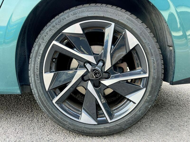 Peugeot 308 1.2 Puretech Active Premium Eat8 White #16
