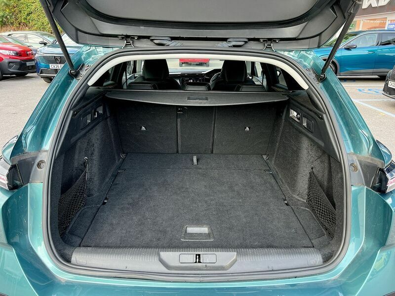 Peugeot 308 1.2 Puretech Active Premium Eat8 White #36