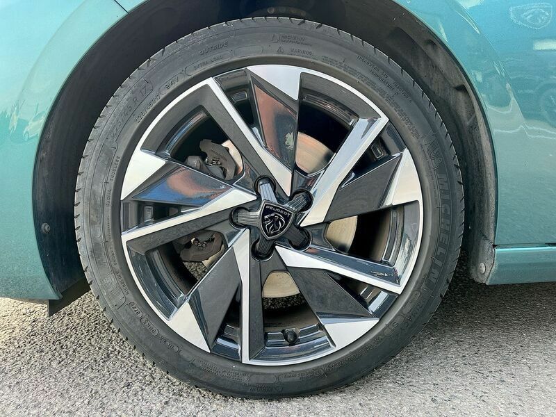 Peugeot 308 1.2 Puretech Active Premium Eat8 White #15