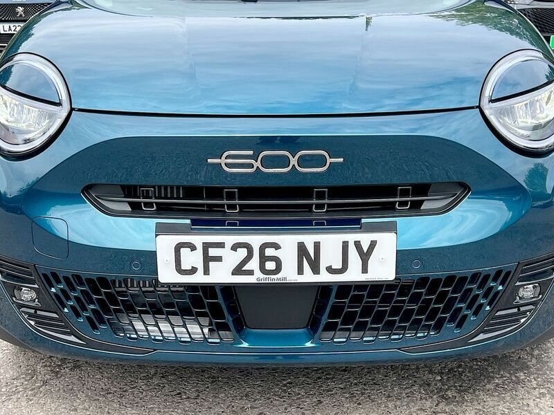 Fiat 600 1.2 Hybrid 48V Edct-6 Green #25