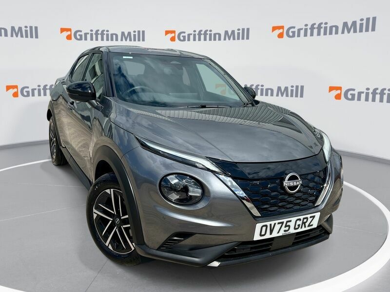 Nissan Juke 1.6 N-connecta Suv Hybrid Euro 6 Grey