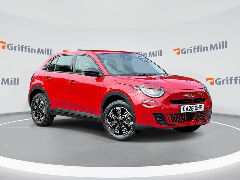 Fiat 600 1.2 Mhev Icon Suv Hybrid E-dct Euro 6 Red
