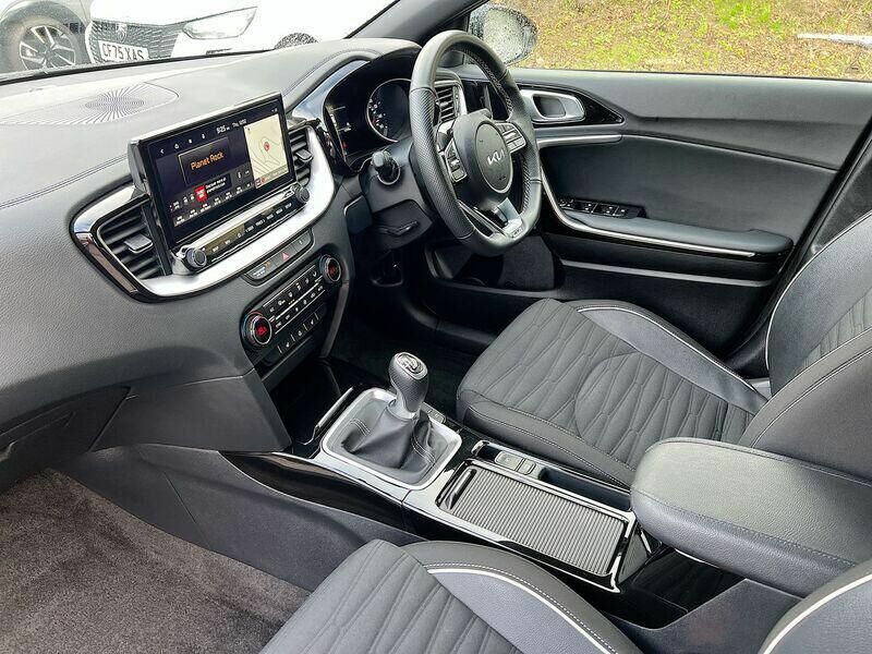 Kia Ceed 1.5 T Gdi 2 Sportswagon Green #30