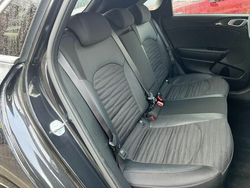 Kia Ceed 1.5 T Gdi 2 Sportswagon Green #33