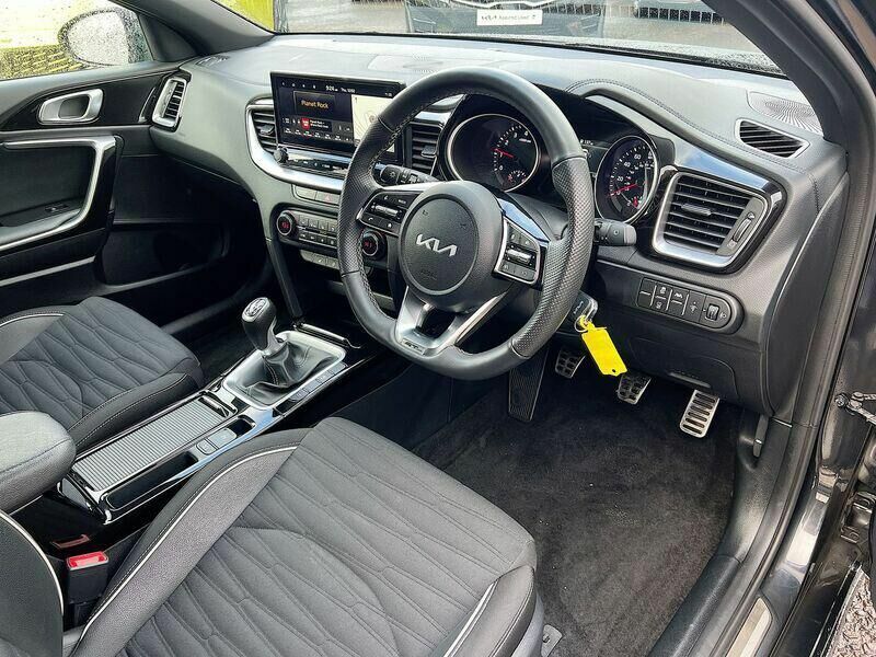 Kia Ceed 1.5 T Gdi 2 Sportswagon Green #29