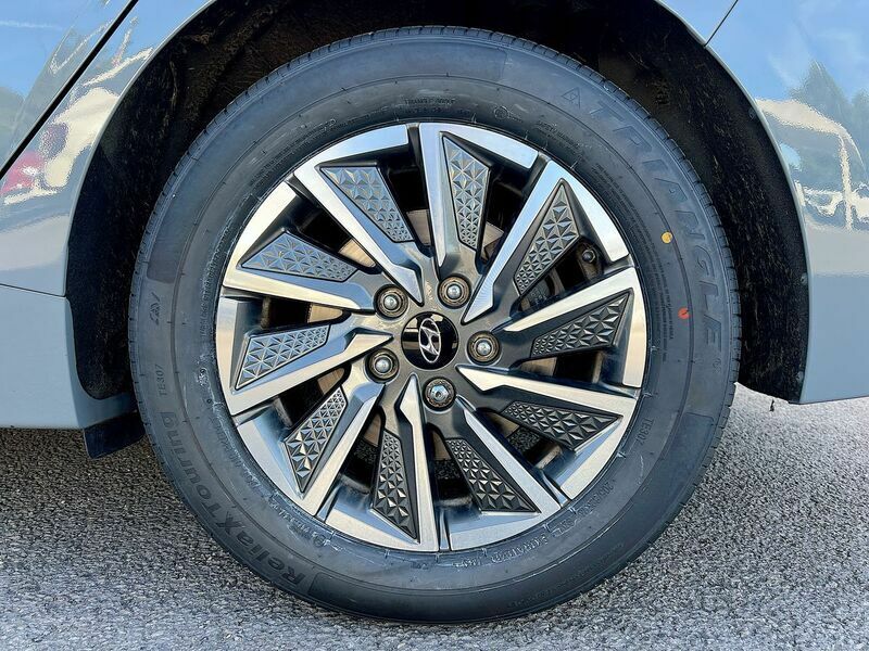 Hyundai Ioniq Se Connect Blue #19