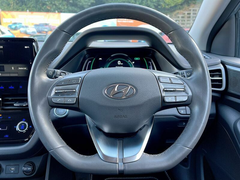 Hyundai Ioniq Se Connect Blue #43