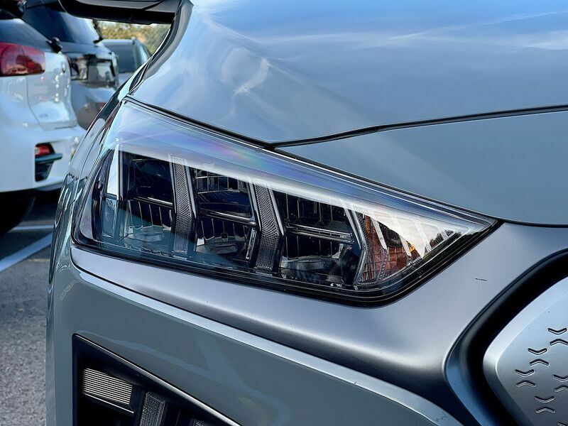 Hyundai Ioniq Se Connect Blue #23