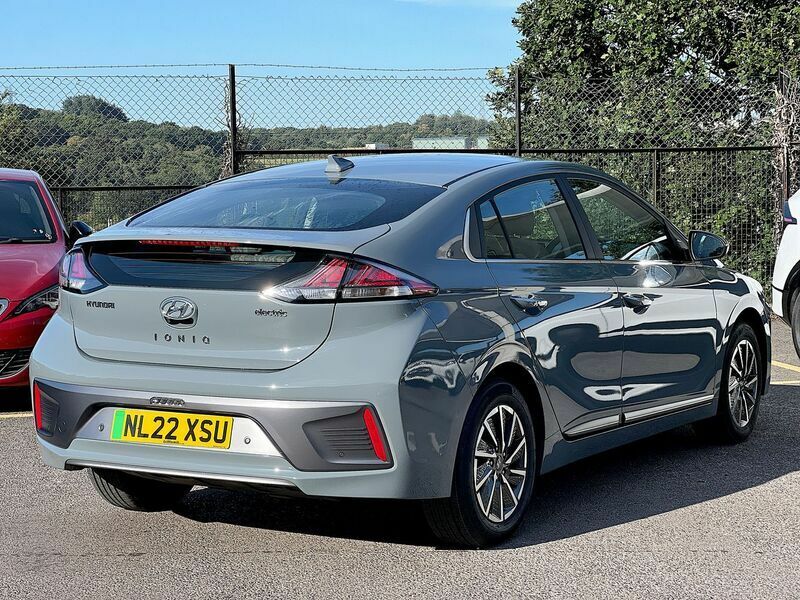 Hyundai Ioniq Se Connect Blue #15