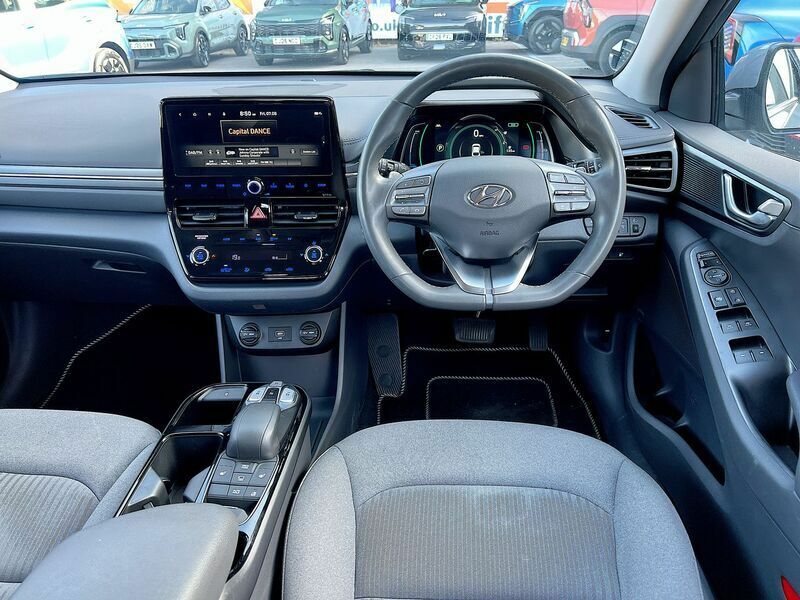 Hyundai Ioniq Se Connect Blue #49