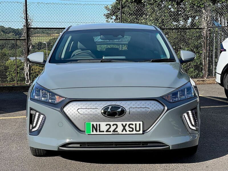 Hyundai Ioniq Se Connect Blue #10