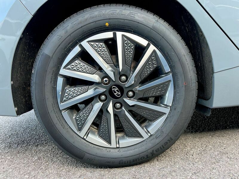 Hyundai Ioniq Se Connect Blue #20
