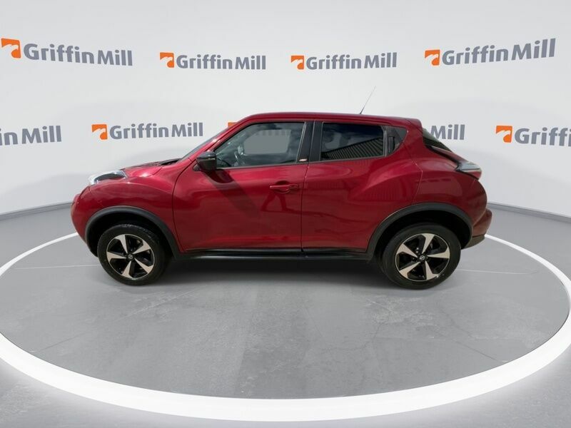 Nissan Juke 1.6 Bose Personal Edition Suv Eu Red #4