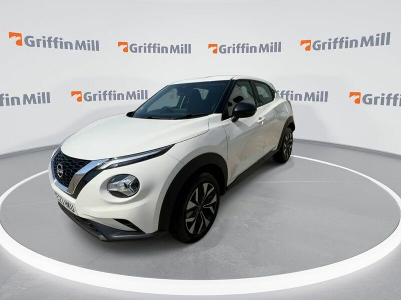 Nissan Juke 1.0 Dig-t Acenta Suv Euro 6 Ss White #4