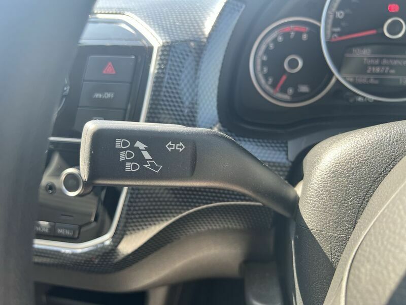 Volkswagen Up Volkswagen Up 1.0 65Ps 5-Speed White #43
