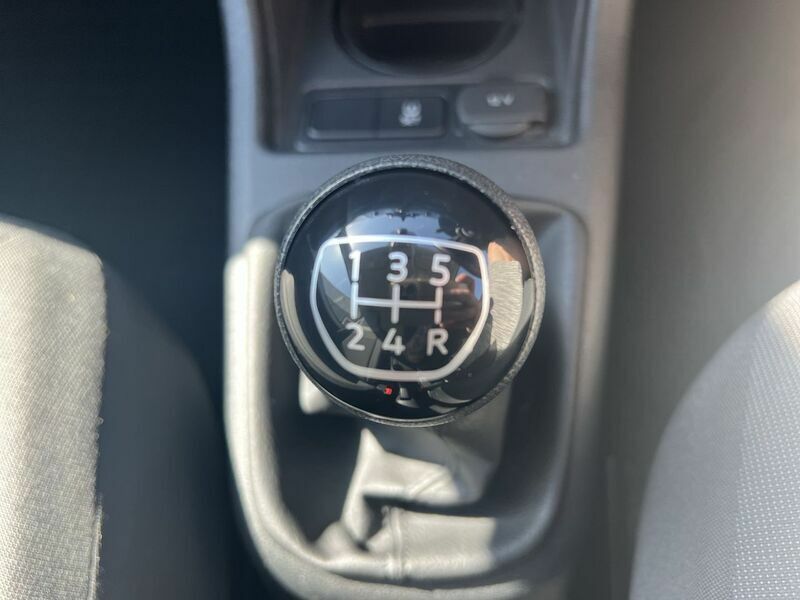 Volkswagen Up Volkswagen Up 1.0 65Ps 5-Speed White #51