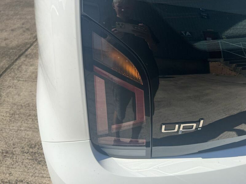 Volkswagen Up Volkswagen Up 1.0 65Ps 5-Speed White #27