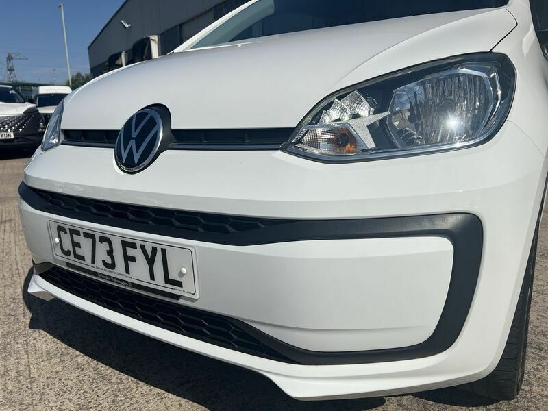 Volkswagen Up Volkswagen Up 1.0 65Ps 5-Speed White #26