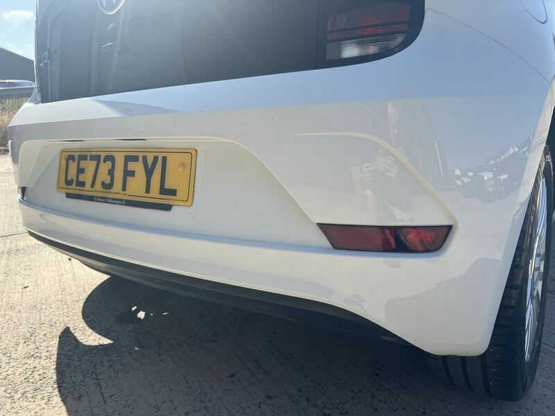 Volkswagen Up Volkswagen Up 1.0 65Ps 5-Speed White #30