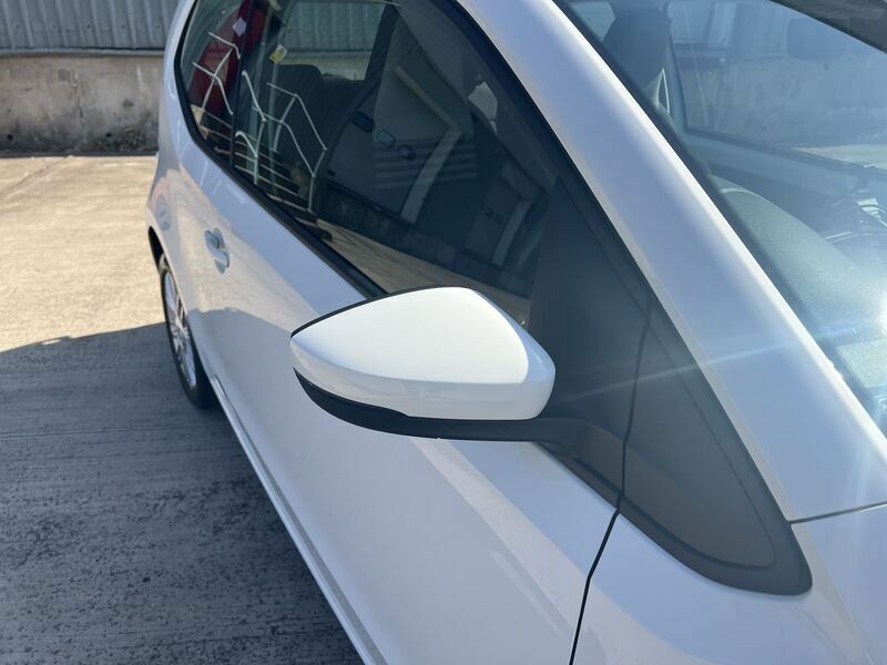 Volkswagen Up Volkswagen Up 1.0 65Ps 5-Speed White #21