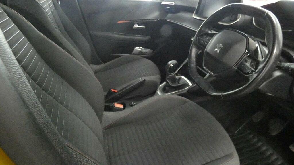 Peugeot 208 1.2 Puretech Active Euro 6 Ss Yellow #5