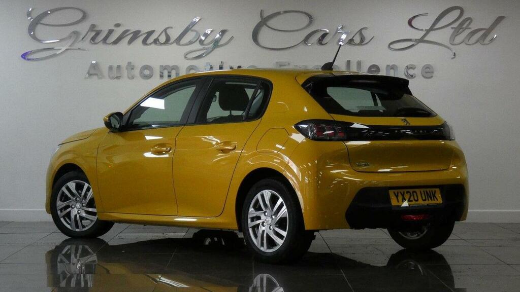 Peugeot 208 1.2 Puretech Active Euro 6 Ss Yellow #3