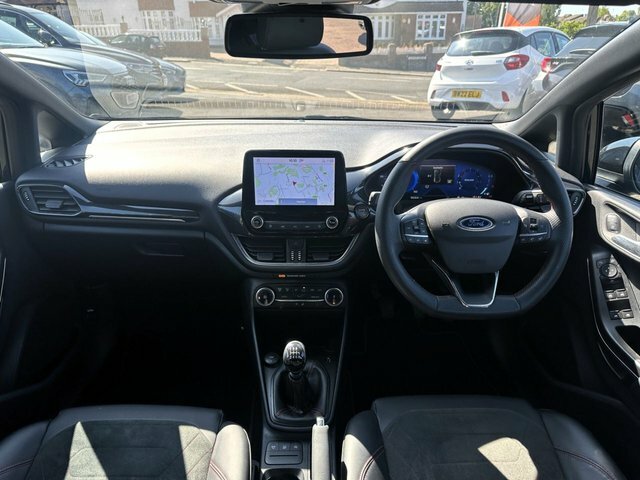 Ford Fiesta St-line Vignale 1.0 Ecoboost Mhev 155Ps White #15