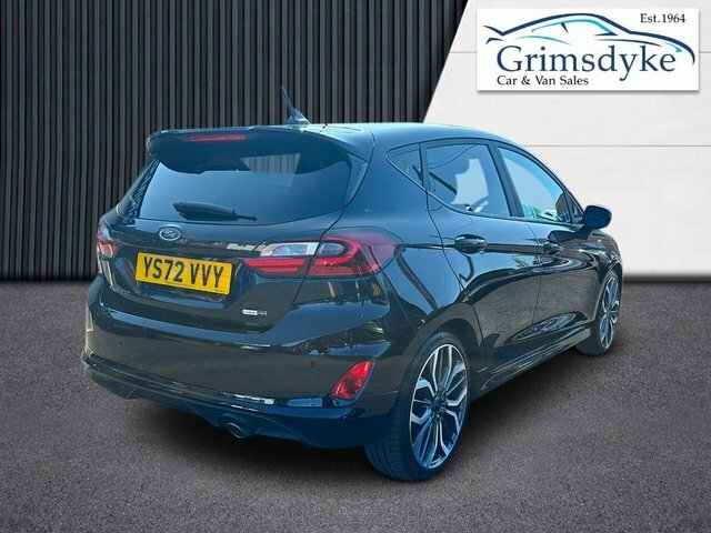 Ford Fiesta St-line Vignale 1.0 Ecoboost Mhev 155Ps White #7