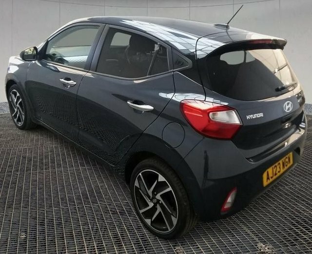 Hyundai I10 2023 1.2 Premium Hatchback Euro 6 Grey #3