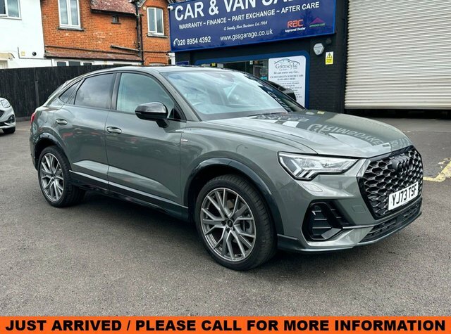 Audi Q3 2024 1.4 Tfsie 45 Vorsprung Sportback P Grey