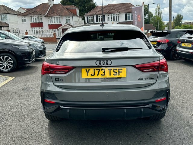 Audi Q3 2024 1.4 Tfsie 45 Vorsprung Sportback P Grey #6