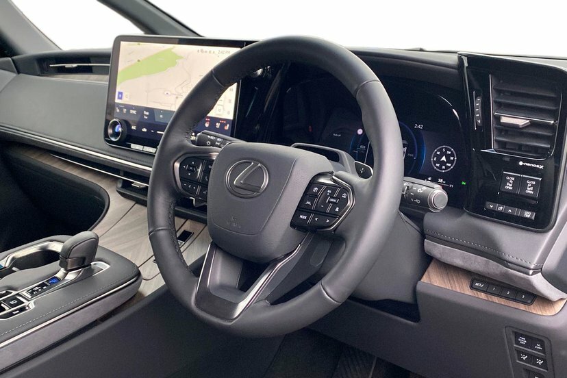 Lexus LM 2.5 350H Takumi Mpv Hybrid E-cvt Awd 2 Black #6