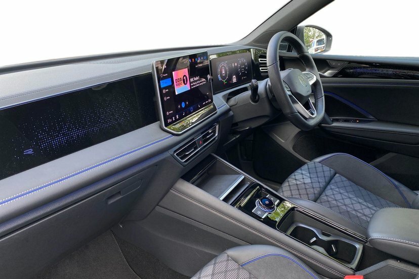 Volkswagen Tiguan 2.0 Tsi Black Edition Suv Dsg 4Motion Green #2