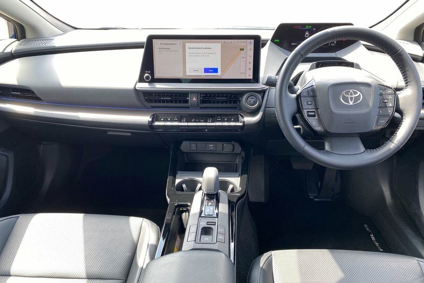 Toyota Prius 2.0 13.6Kwh Excel Hatchback Plug-in Hyb FG75LDN #5