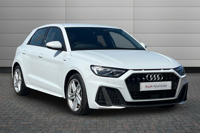 Audi A1 1.5 Tfsi 35 S Line Sportback S Tronic White