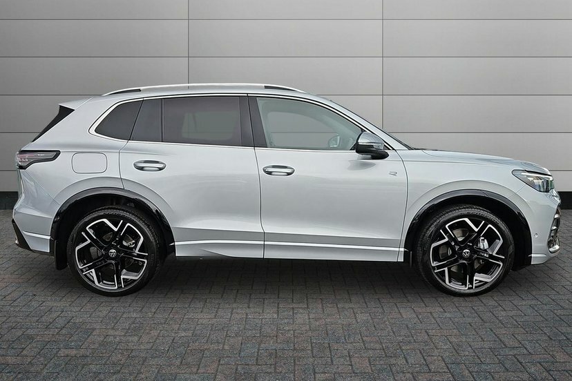 Volkswagen Tiguan 2.0 Tdi R-line Suv Dsg 150 Ps DK26YLD Silver #6