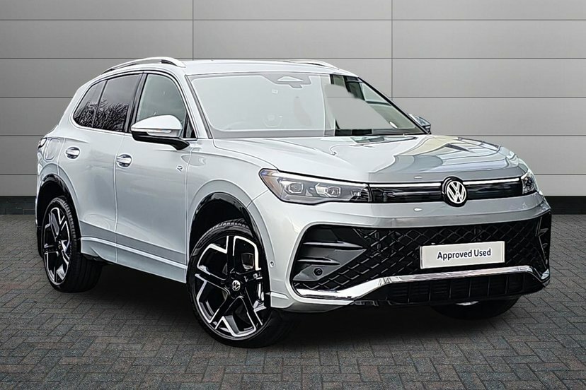 Volkswagen Tiguan 2.0 Tdi R-line Suv Dsg 150 Ps DK26YLD Silver