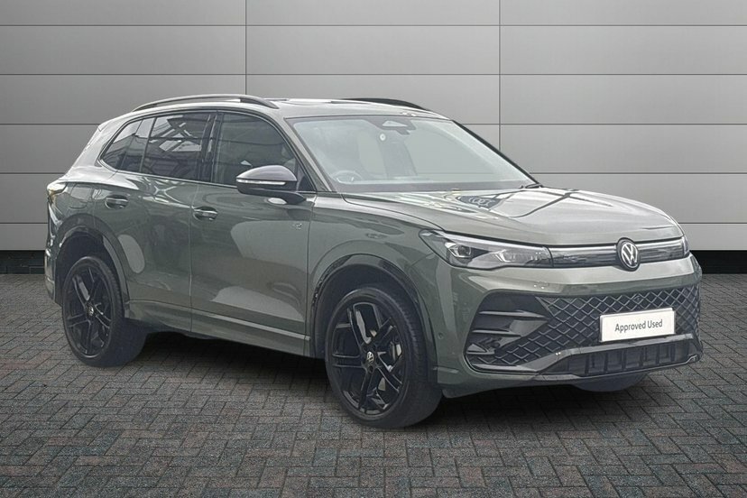 Volkswagen Tiguan 2.0 Tsi Black Edition Suv Dsg 4Motion Green