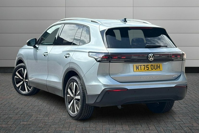 Volkswagen Tiguan 1.5 Etsi Mhev Match Suv Hybrid Dsg 150 MT75OUH Silver #3