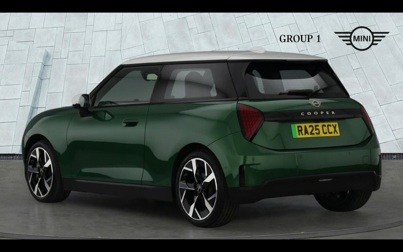 Mini Hatch Cooper E RA25CCX Green #4