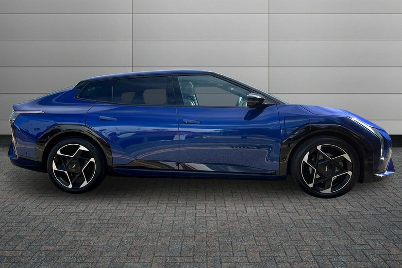 Kia EV4 81.4Kwh Gt-line S Fastback 201 LB75UBE Blue #4