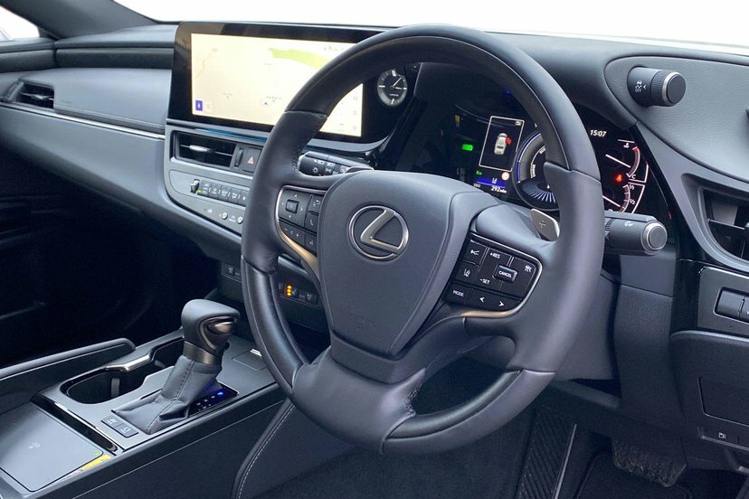 Lexus ES 2.5 300H Premium Plus Saloon Hybrid E-c White #6